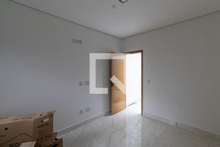 Suíte 1 de casa para alugar com 2 quartos, 85m² em Vila Granada, São Paulo