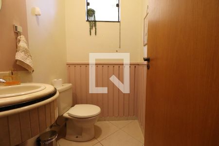 Lavabo de casa de condomínio para alugar com 5 quartos, 240m² em Residencial Villa Florenca, Ribeirão Preto