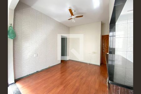 Sala de apartamento para alugar com 1 quarto, 42m² em Lins de Vasconcelos, Rio de Janeiro
