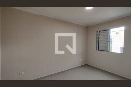 Quarto 1 de apartamento para alugar com 2 quartos, 60m² em Jardim Dayse, Ferraz de Vasconcelos