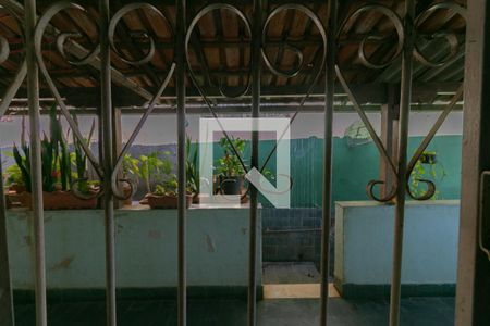 Vista de casa à venda com 4 quartos, 600m² em Universitário, Belo Horizonte