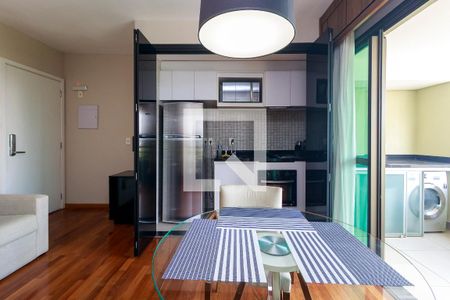 Sala de apartamento para alugar com 1 quarto, 40m² em Brooklin, São Paulo