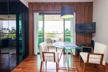 Sala de apartamento para alugar com 1 quarto, 40m² em Brooklin, São Paulo