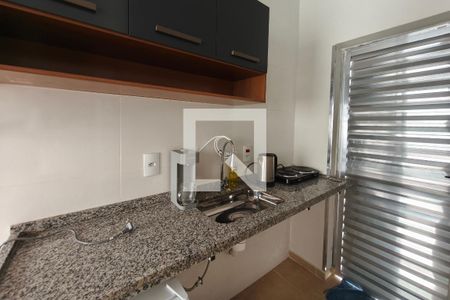 Cozinha de casa para alugar com 1 quarto, 20m² em Cidade Satélite Íris, Campinas