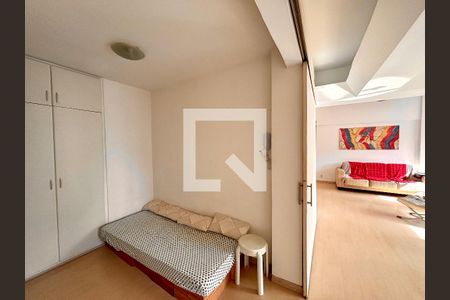 Suíte 1 de apartamento à venda com 2 quartos, 70m² em Ipanema, Rio de Janeiro