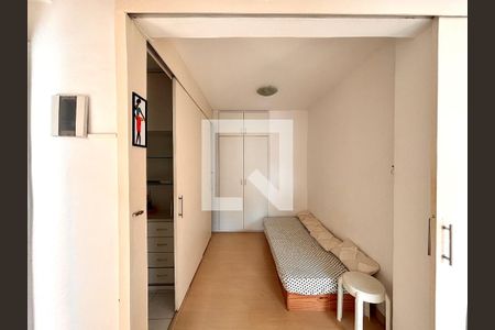 Suíte 1 de apartamento à venda com 2 quartos, 70m² em Ipanema, Rio de Janeiro
