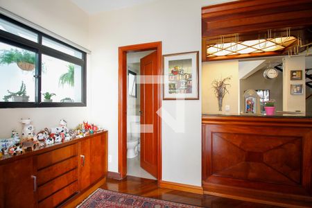 Hall de Entrada de casa à venda com 4 quartos, 272m² em Vila Madalena, São Paulo