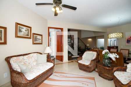 Sala de Estar 2 de casa à venda com 4 quartos, 272m² em Vila Madalena, São Paulo