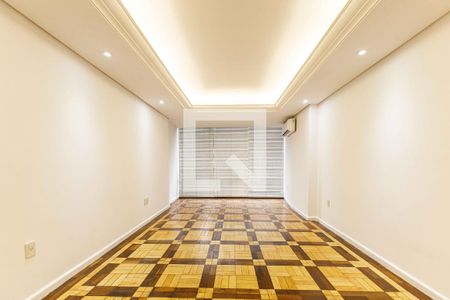 Sala de apartamento à venda com 2 quartos, 100m² em Independência, Porto Alegre