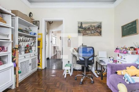 Sala de casa de condomínio à venda com 6 quartos, 238m² em Cambuci, São Paulo
