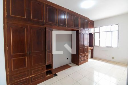 Quarto 2 de apartamento à venda com 2 quartos, 65m² em Fonseca, Niterói