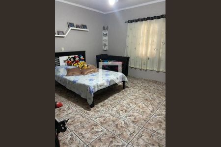 Casa à venda com 2 quartos, 200m² em Vila Guarará, Santo André