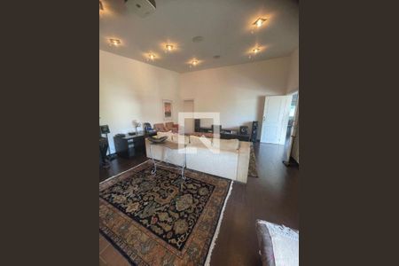 Casa à venda com 4 quartos, 500m² em Parque Terra Nova II, São Bernardo do Campo