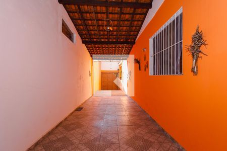 Área externa de casa para alugar com 2 quartos, 250m² em Jardim Monte Kemel, São Paulo