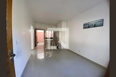 Sala de casa para alugar com 2 quartos, 61m² em Novo Progresso, Contagem