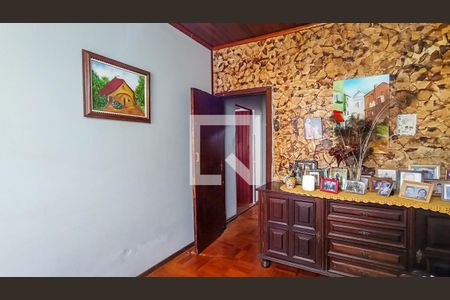 Sala de casa à venda com 3 quartos, 150m² em Cavalhada, Porto Alegre