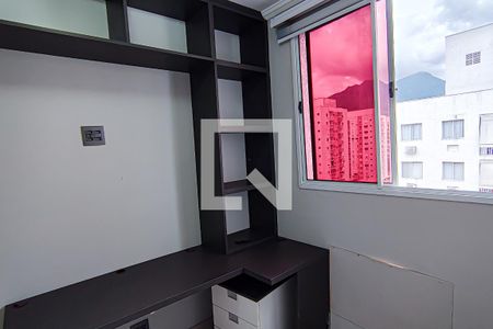 Quarto 1 de apartamento à venda com 2 quartos, 50m² em Anil, Rio de Janeiro