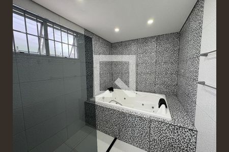 Banheiro de casa à venda com 1 quarto, 50m² em Vila Argos Velha, Jundiaí