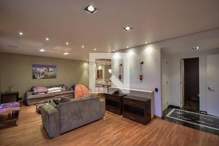 Sala de apartamento para alugar com 3 quartos, 191m² em Vila Suzana, São Paulo