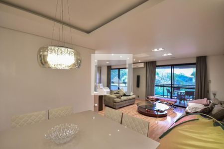 Sala de apartamento para alugar com 3 quartos, 191m² em Vila Suzana, São Paulo