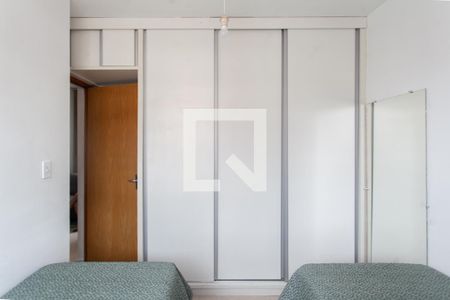 Quarto 1 de apartamento para alugar com 2 quartos, 45m² em Dom Silverio, Belo Horizonte