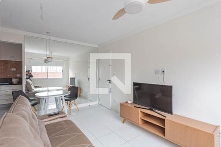 Sala de apartamento para alugar com 1 quarto, 40m² em Bosque da Saúde, São Paulo