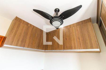 Quarto de apartamento à venda com 1 quarto, 38m² em Jardim Alto Pedroso, São Paulo