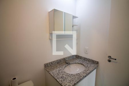 Banheiro de apartamento para alugar com 2 quartos, 63m² em Vila Cruzeiro, São Paulo