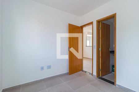 Suíte de apartamento à venda com 2 quartos, 47m² em Vila Bertioga, São Paulo