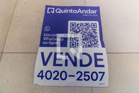 Placa de apartamento à venda com 2 quartos, 99m² em Charitas, Niterói