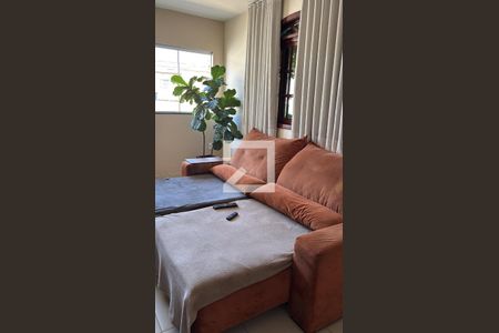 Sala de casa à venda com 4 quartos, 360m² em Jardim do Lago, Contagem