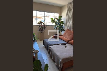 Sala de casa à venda com 4 quartos, 360m² em Jardim do Lago, Contagem