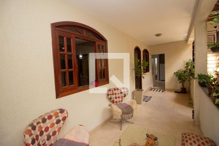 Varanda de casa à venda com 4 quartos, 360m² em Jardim do Lago, Contagem