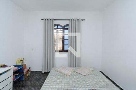 Quarto 1 de casa à venda com 3 quartos, 100m² em Santa Cruz, Contagem