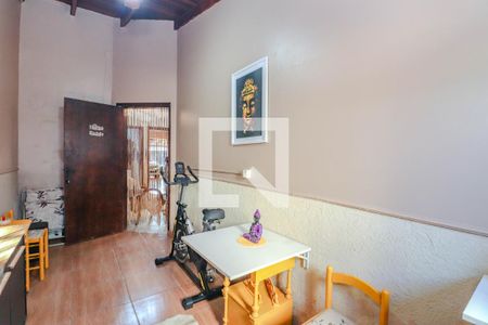 Quarto 2 de casa para alugar com 3 quartos, 120m² em Santa Rosa de Lima, Porto Alegre