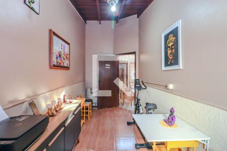 Quarto 2 de casa para alugar com 3 quartos, 120m² em Santa Rosa de Lima, Porto Alegre