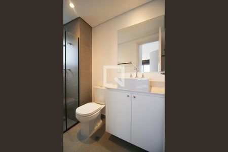 Banheiro de apartamento para alugar com 1 quarto, 36m² em Indianópolis, São Paulo