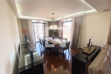 Sala de apartamento para alugar com 2 quartos, 205m² em Pinheiros, São Paulo