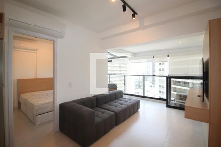 Sala de apartamento para alugar com 1 quarto, 40m² em Indianópolis, São Paulo