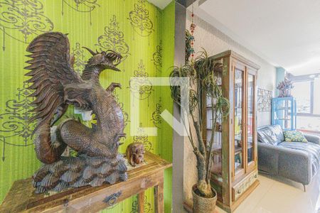 Sala de apartamento à venda com 3 quartos, 80m² em Jardim Carvalho, Porto Alegre
