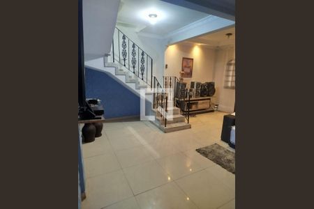 Sala de casa à venda com 3 quartos, 320m² em Quitaúna, Osasco