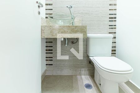 Lavabo de apartamento para alugar com 3 quartos, 100m² em Água Branca, São Paulo