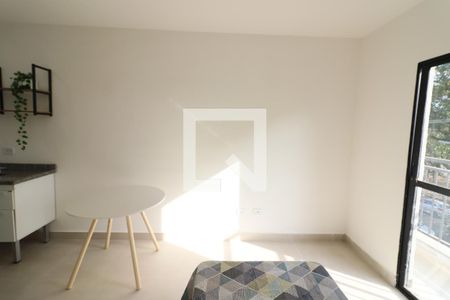 Sala/Quarto de kitnet/studio para alugar com 1 quarto, 23m² em Presidente Altino, Osasco