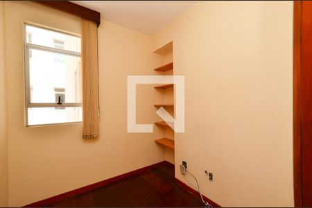 Quarto 1 de apartamento à venda com 3 quartos, 90m² em Horto, Belo Horizonte