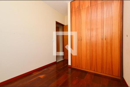 Quarto 2 de apartamento à venda com 3 quartos, 90m² em Horto, Belo Horizonte