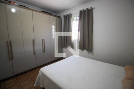 Quarto  de casa à venda com 3 quartos, 133m² em Jardim Miriam, São Paulo