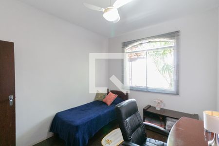 Quarto 1 de casa à venda com 3 quartos, 360m² em Santa Branca, Belo Horizonte