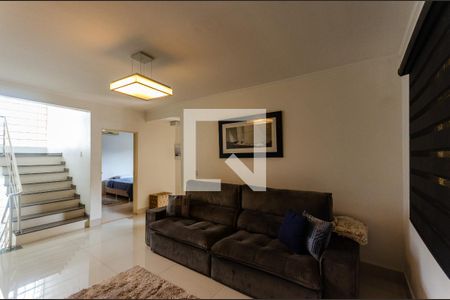 Sala de TV de casa à venda com 5 quartos, 420m² em São Domingos, São Paulo