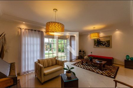 Sala de Estar de casa à venda com 5 quartos, 420m² em São Domingos, São Paulo