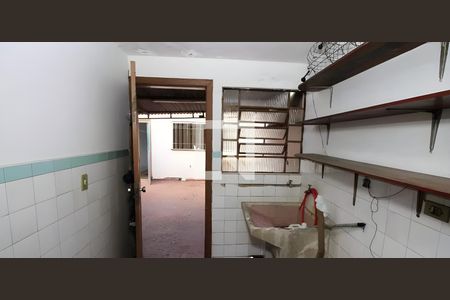 Lavanderia de casa à venda com 3 quartos, 157m² em Vila Alto de Santo Andre, Santo André